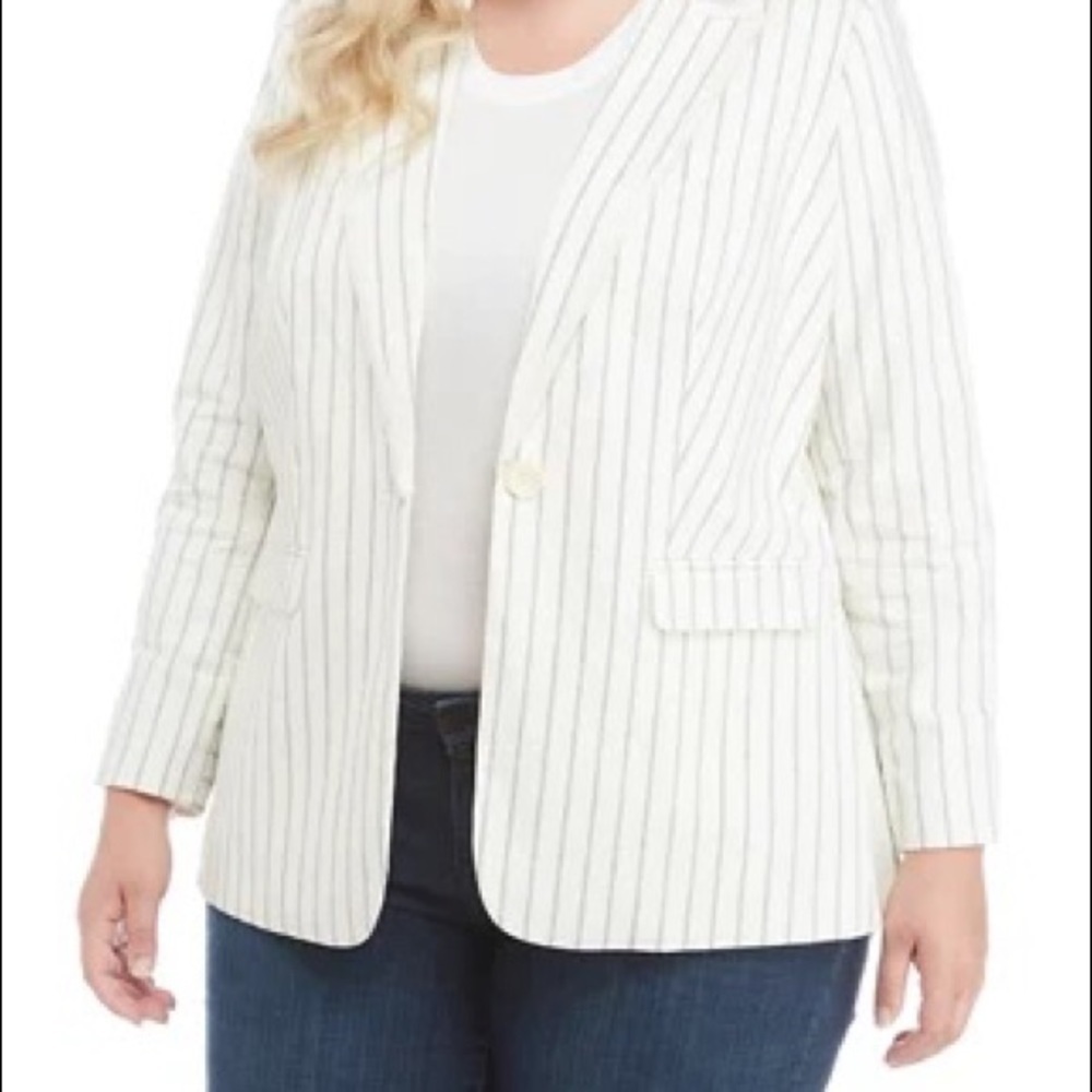 2. NWT Vince Camuto Pearl Ivory Blazer with Navy Stripes Size 24W